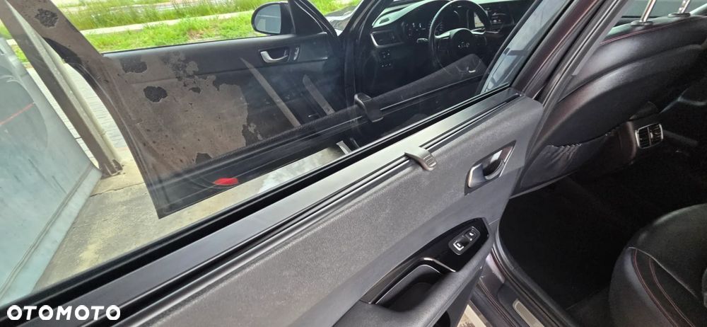 Kia Optima Sportswagon 1.7 CRDI DCT GT Line - 31