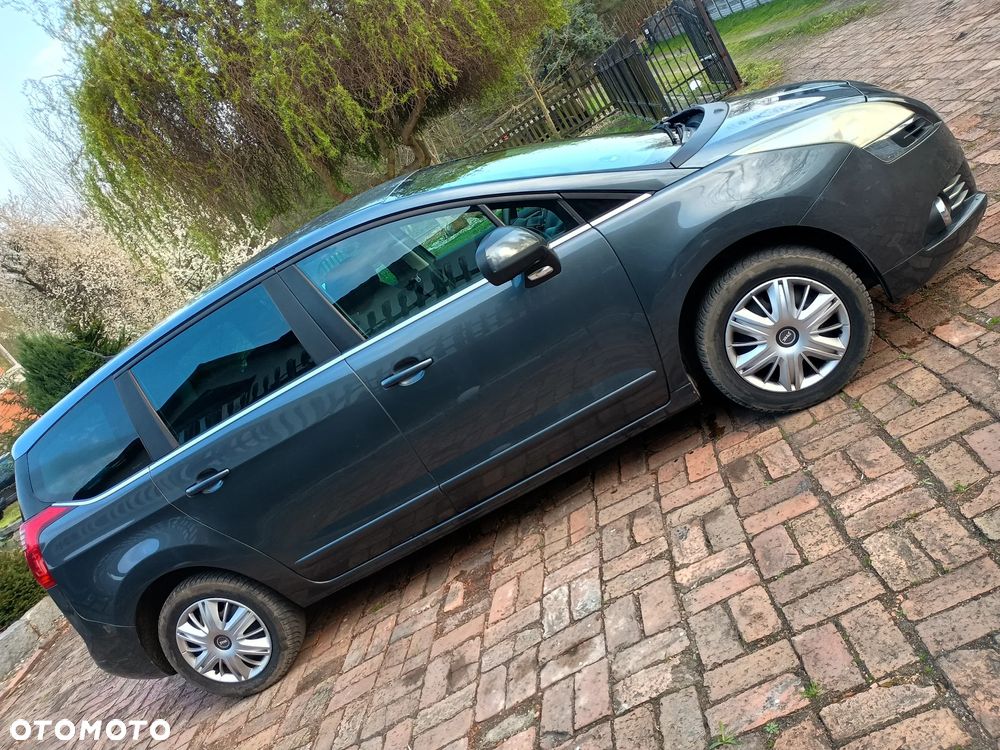 Peugeot 5008 1.6 Premium - 6