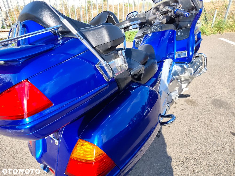 Honda GL - 19