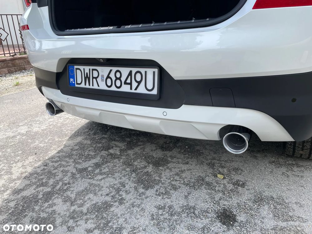 BMW X2 sDrive20i Advantage Plus - 29