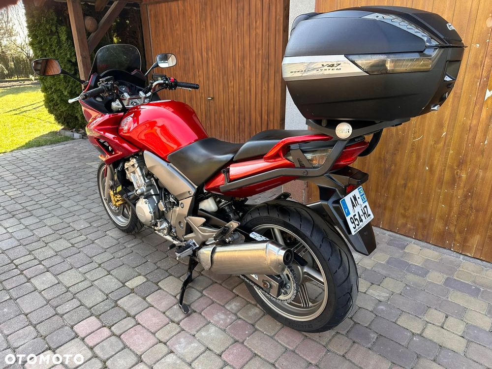 Honda CBF - 6