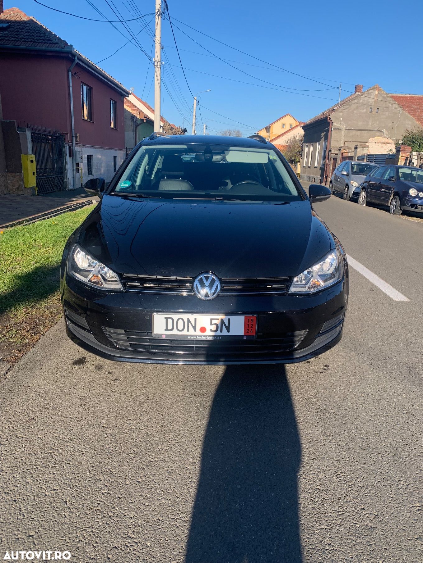Volkswagen Golf 2.0 BlueTDI Highline - 1