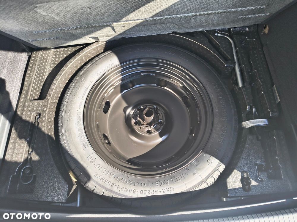 Volkswagen Tiguan - 38