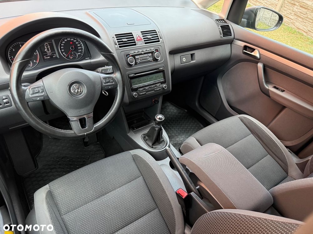 Volkswagen Touran 1.6 TDI DPF Comfortline - 22