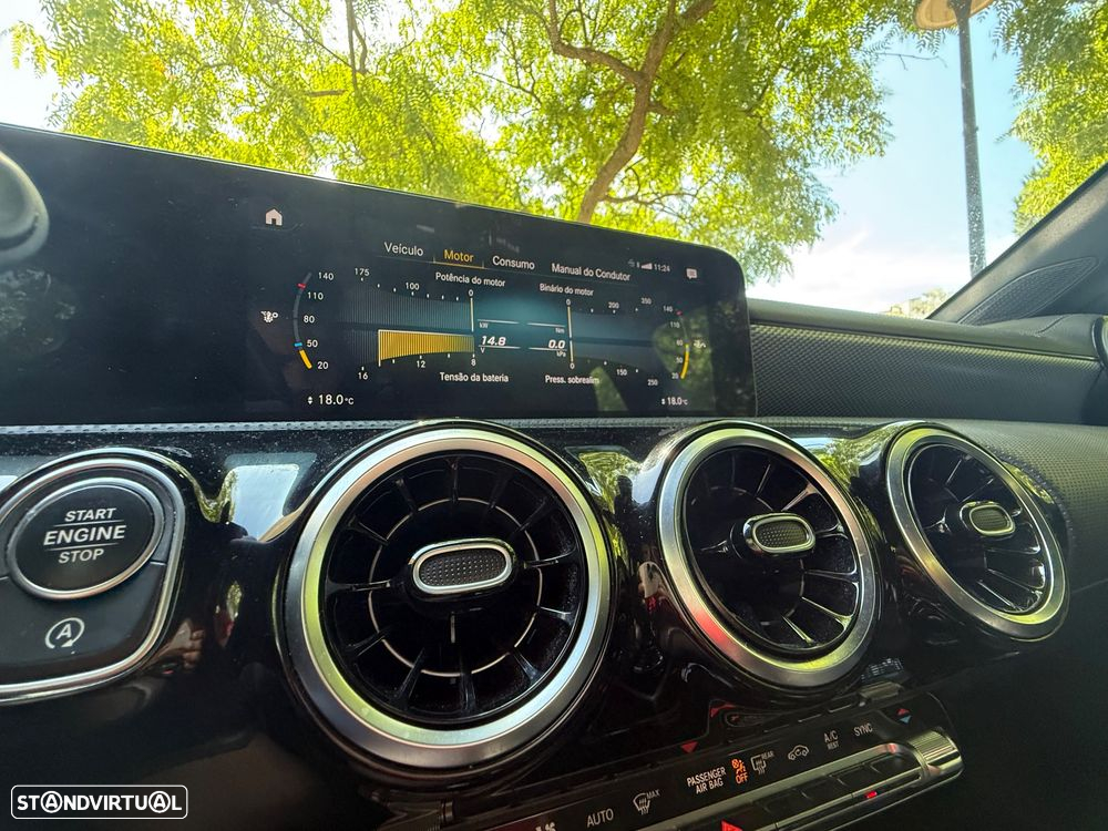 Mercedes-Benz CLA 180 d Shooting Brake 8G-DCT - 16