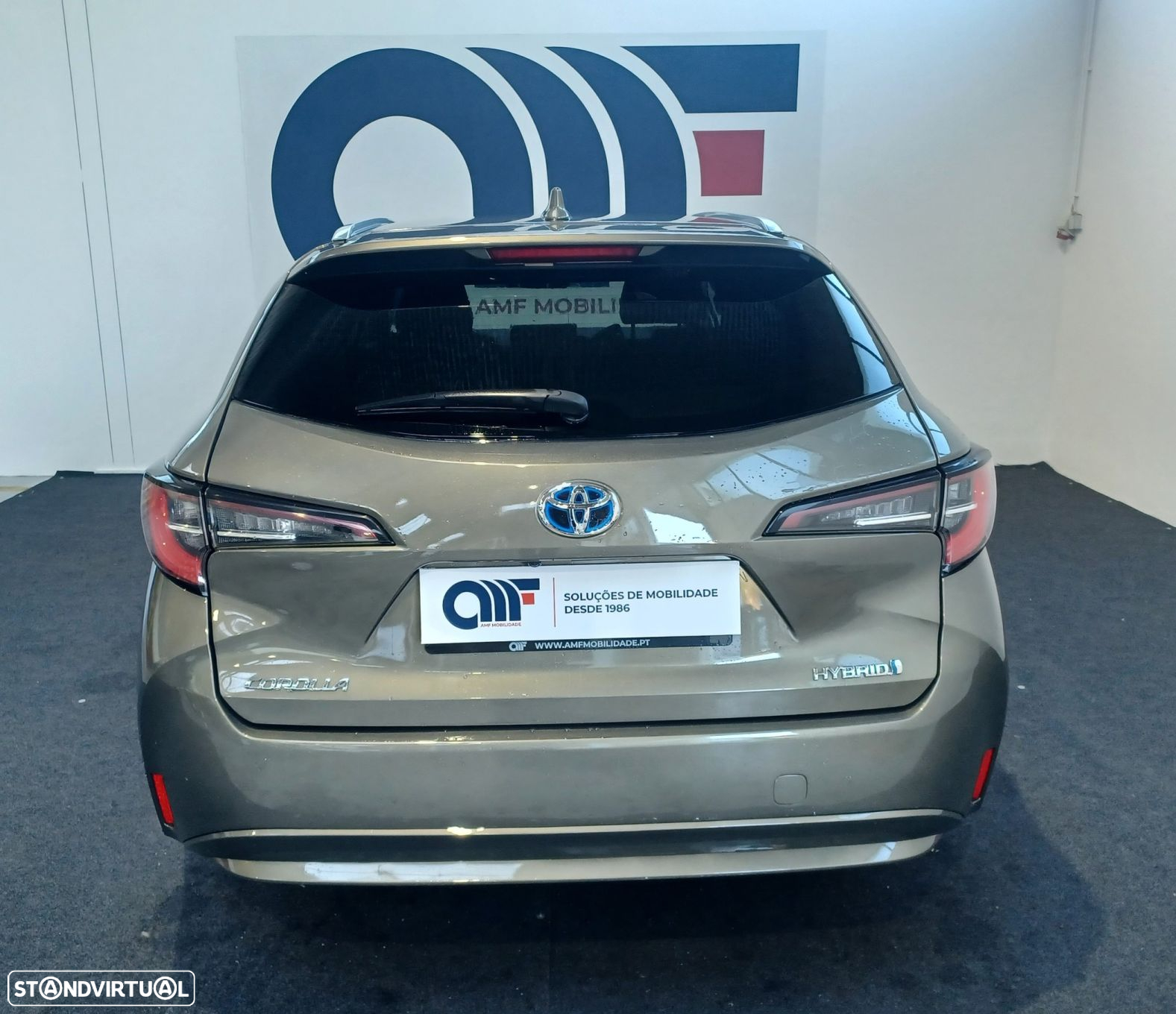 Toyota Corolla Touring Sports 1.8 Hybrid Comfort+P.Sport - 12