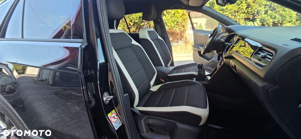 Volkswagen T-Roc 1.5 TSI OPF Life - 33