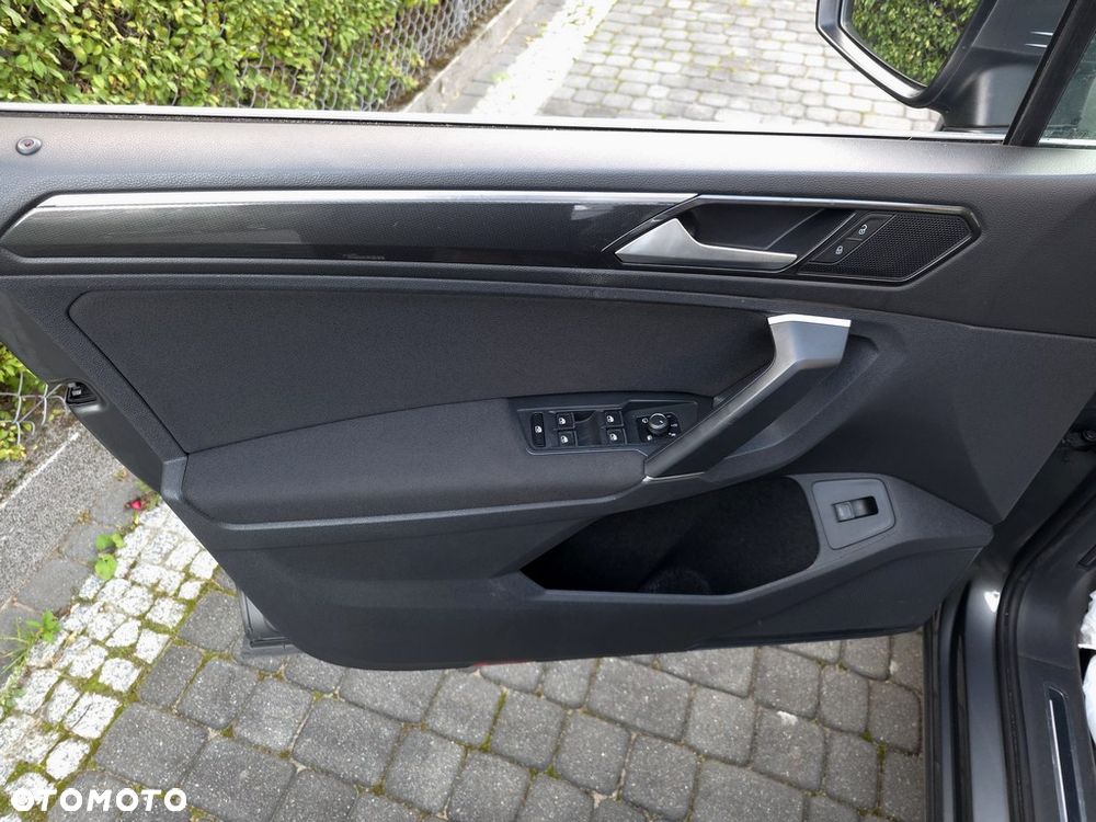 Volkswagen Tiguan 1.4 TSI Sport&Style DSG - 16
