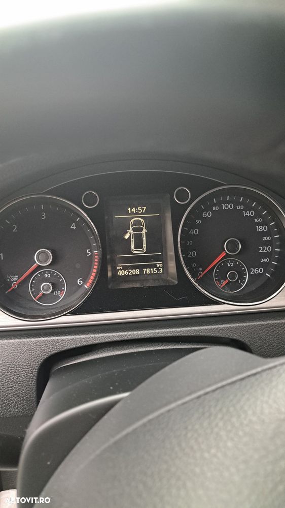 Volkswagen Passat 2.0 TDI BlueMotion Technology DPF Comfortline - 6