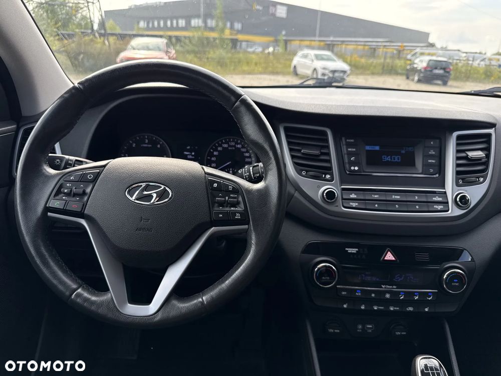 Hyundai Tucson 1.7 CRDI BlueDrive Comfort 2WD - 8