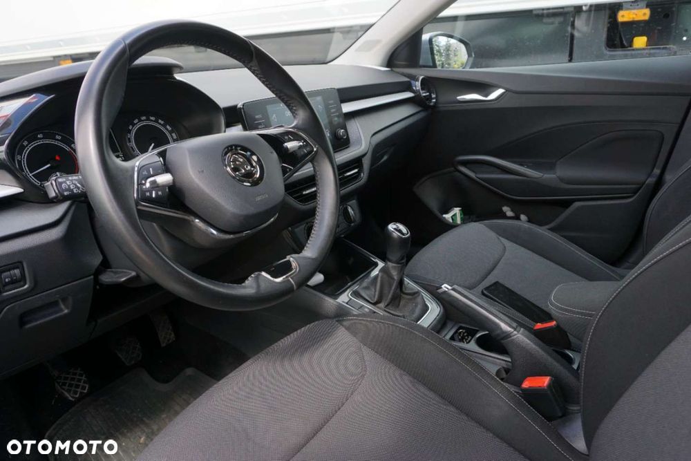 Skoda Fabia - 8