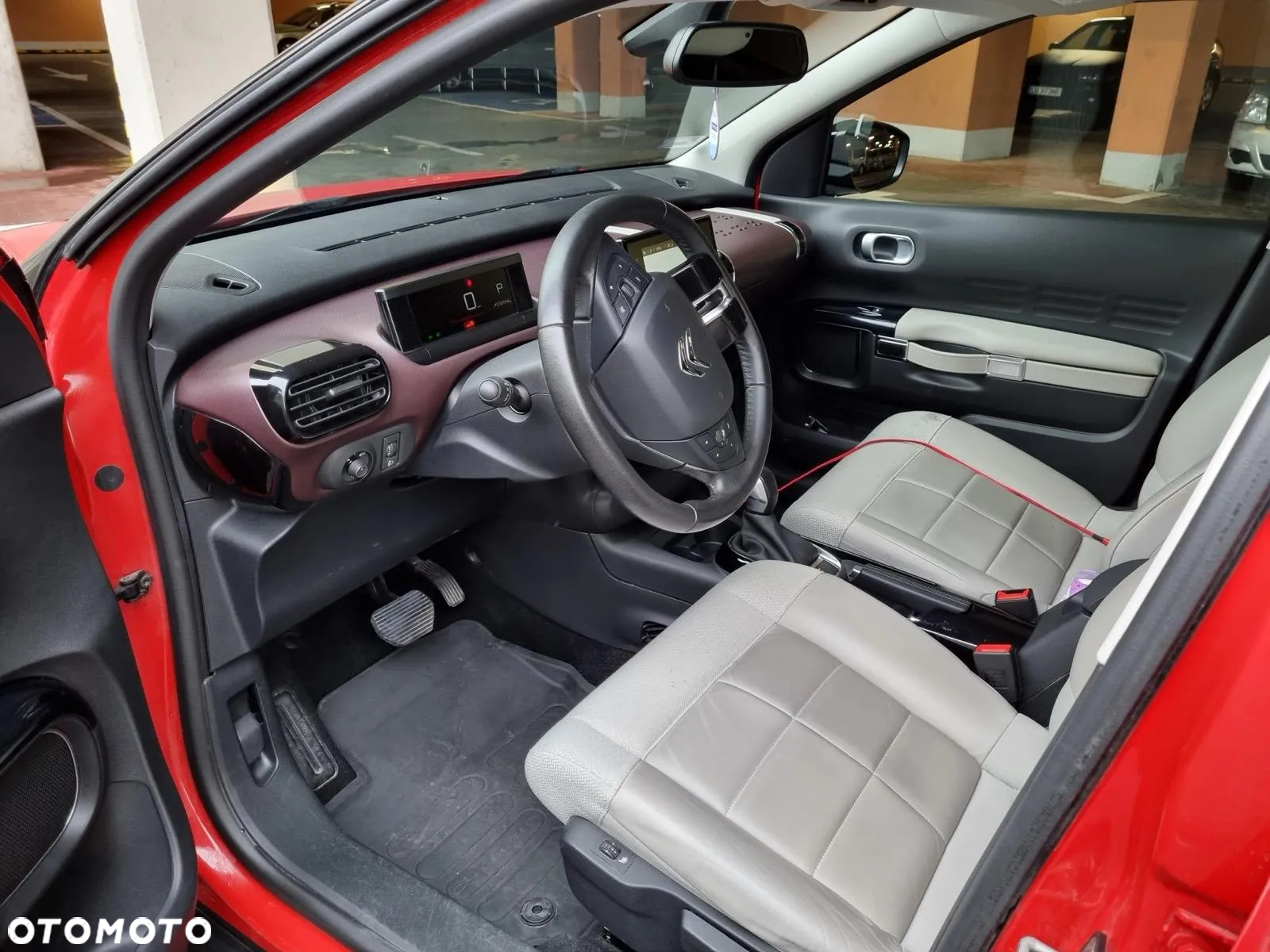 Citroën C4 Cactus - 10