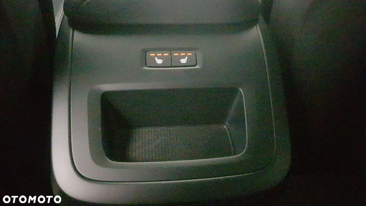 Volvo XC 60 - 31