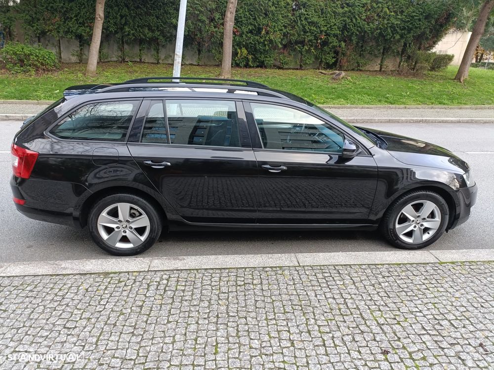 Skoda Octavia Break 1.6 TDi Ambition - 4