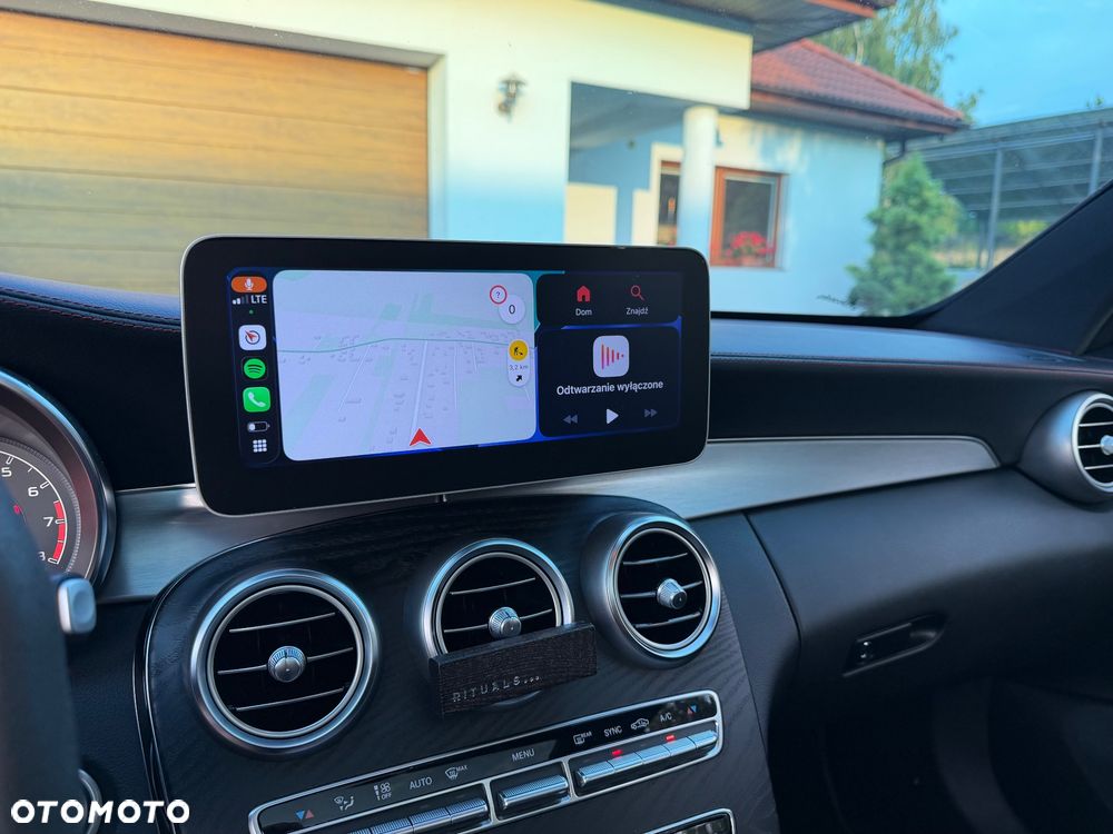 Mercedes-Benz Klasa C AMG 43 4Matic 9G-TRONIC - 11