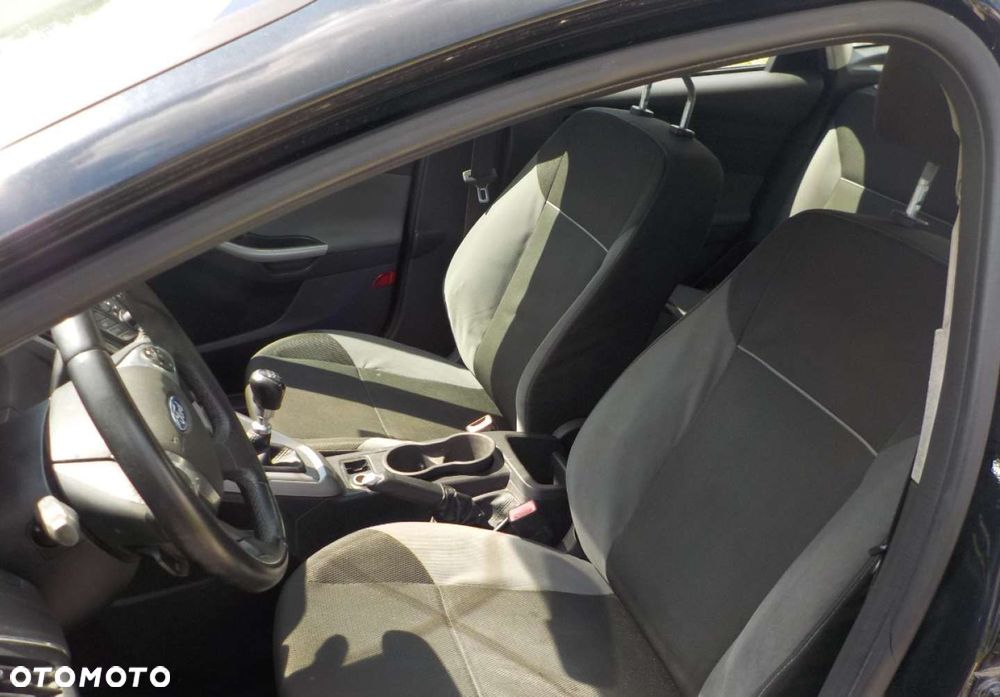 Ford Focus - 28