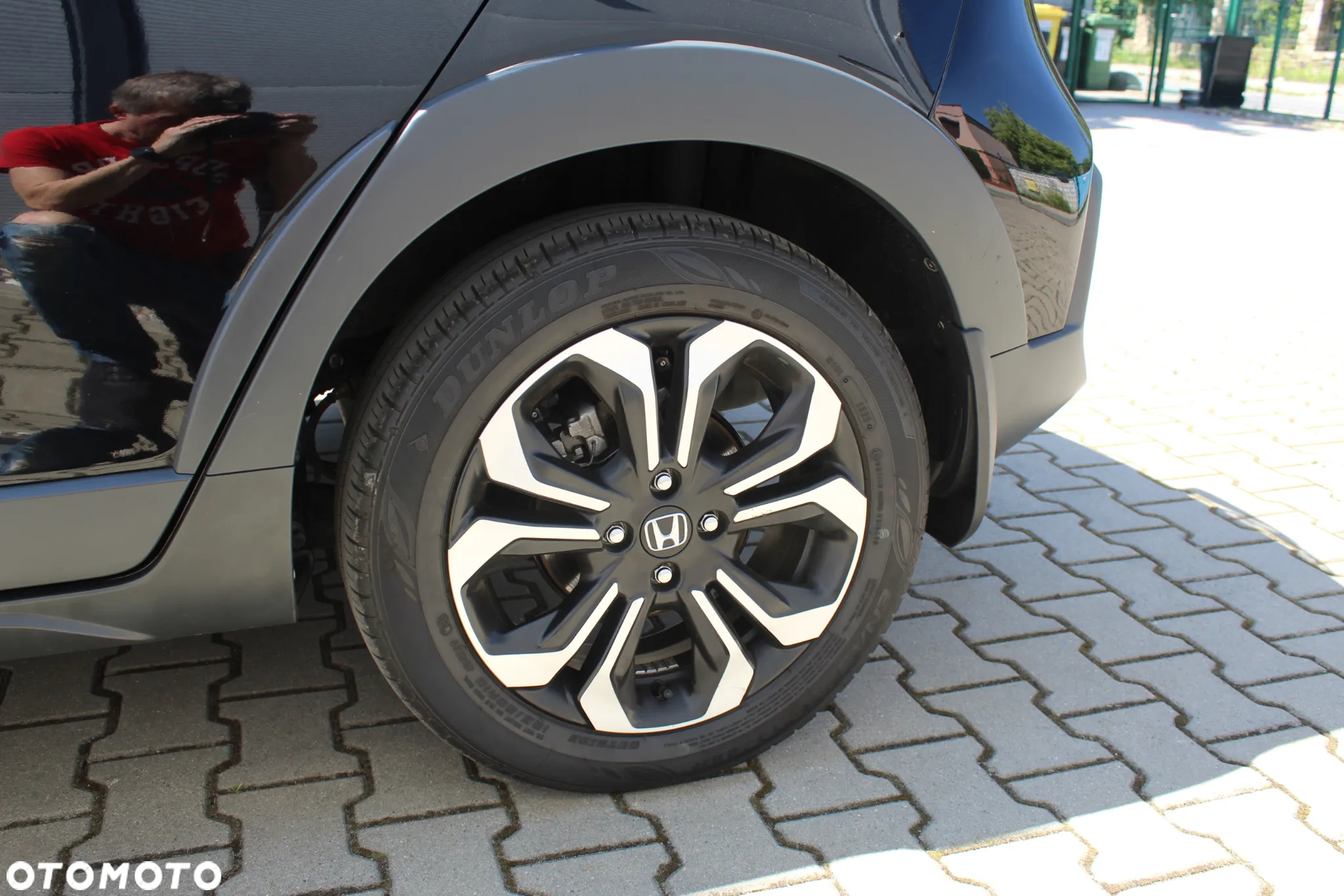 Honda Jazz 1.5 i-MMD Executive Crosstar (Czarny Dach) - 11