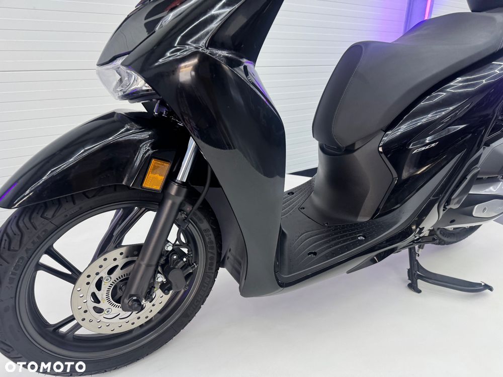Honda SH - 27