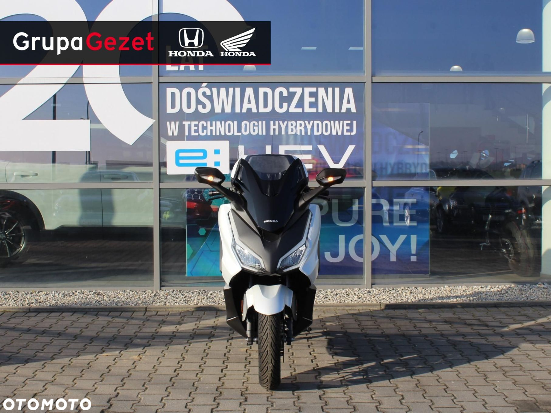 Honda NSS - 4