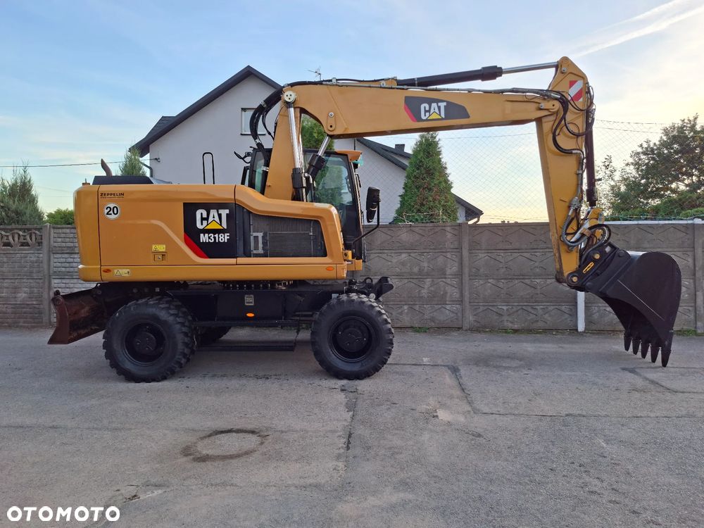 Caterpillar CAT M 318 F - 10