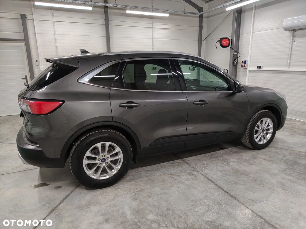 Ford Kuga - 14