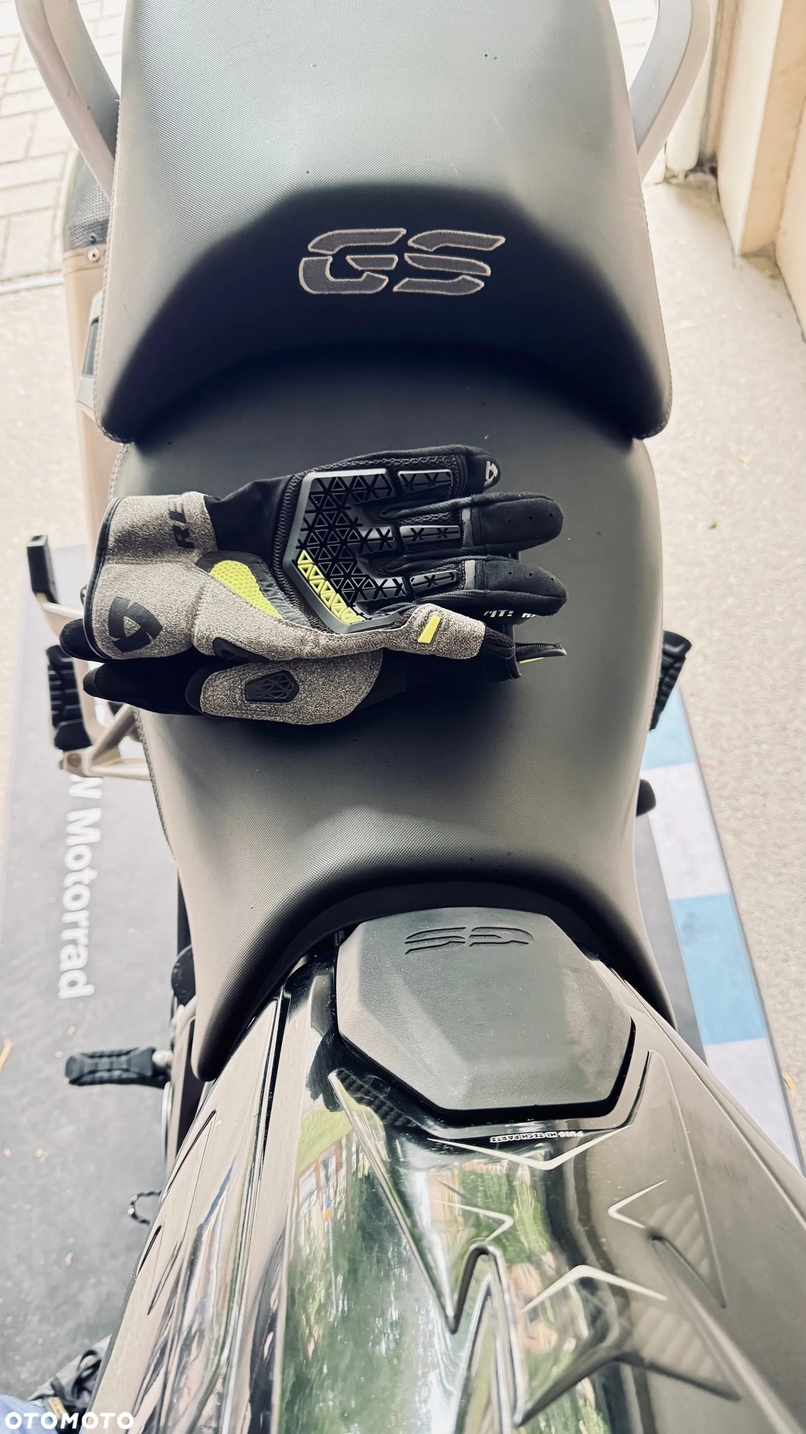BMW R - 27