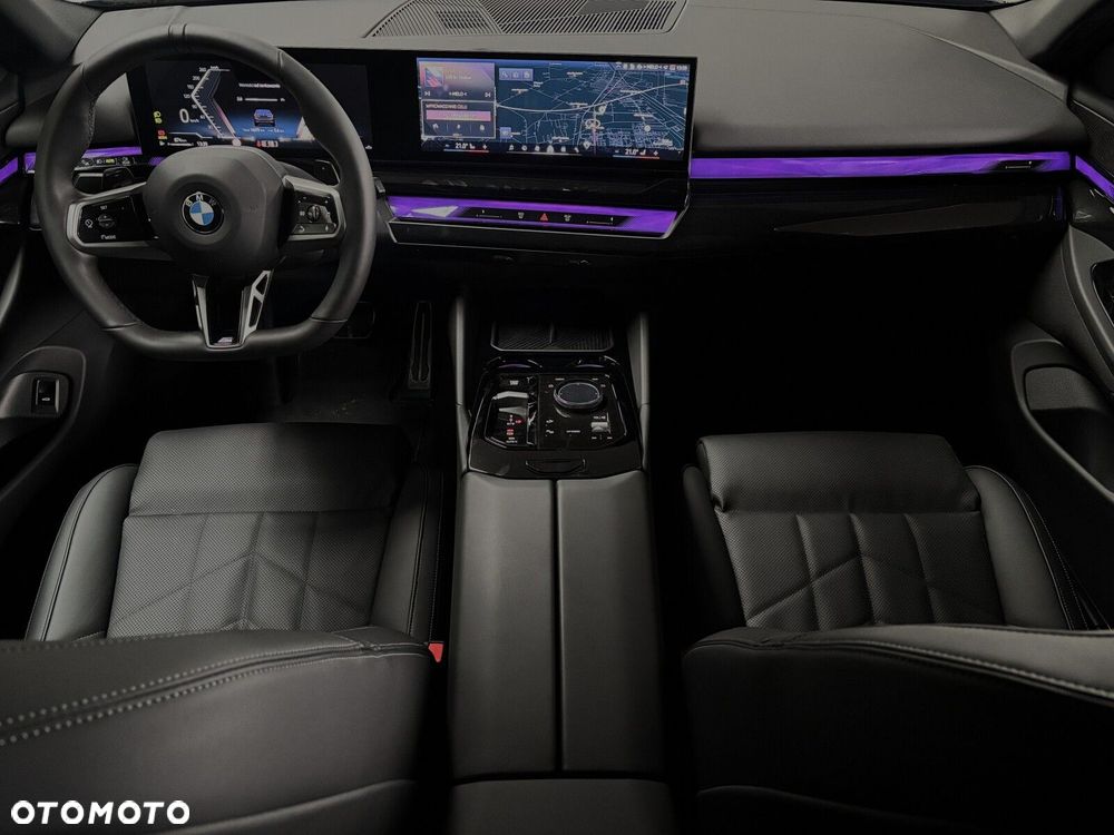 BMW Seria 5 520d xDrive mHEV M Sport - 8