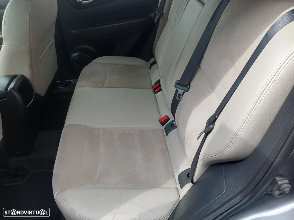 Nissan Qashqai 1.5 dCi Tekna Premium Pele S Alcantara - 20
