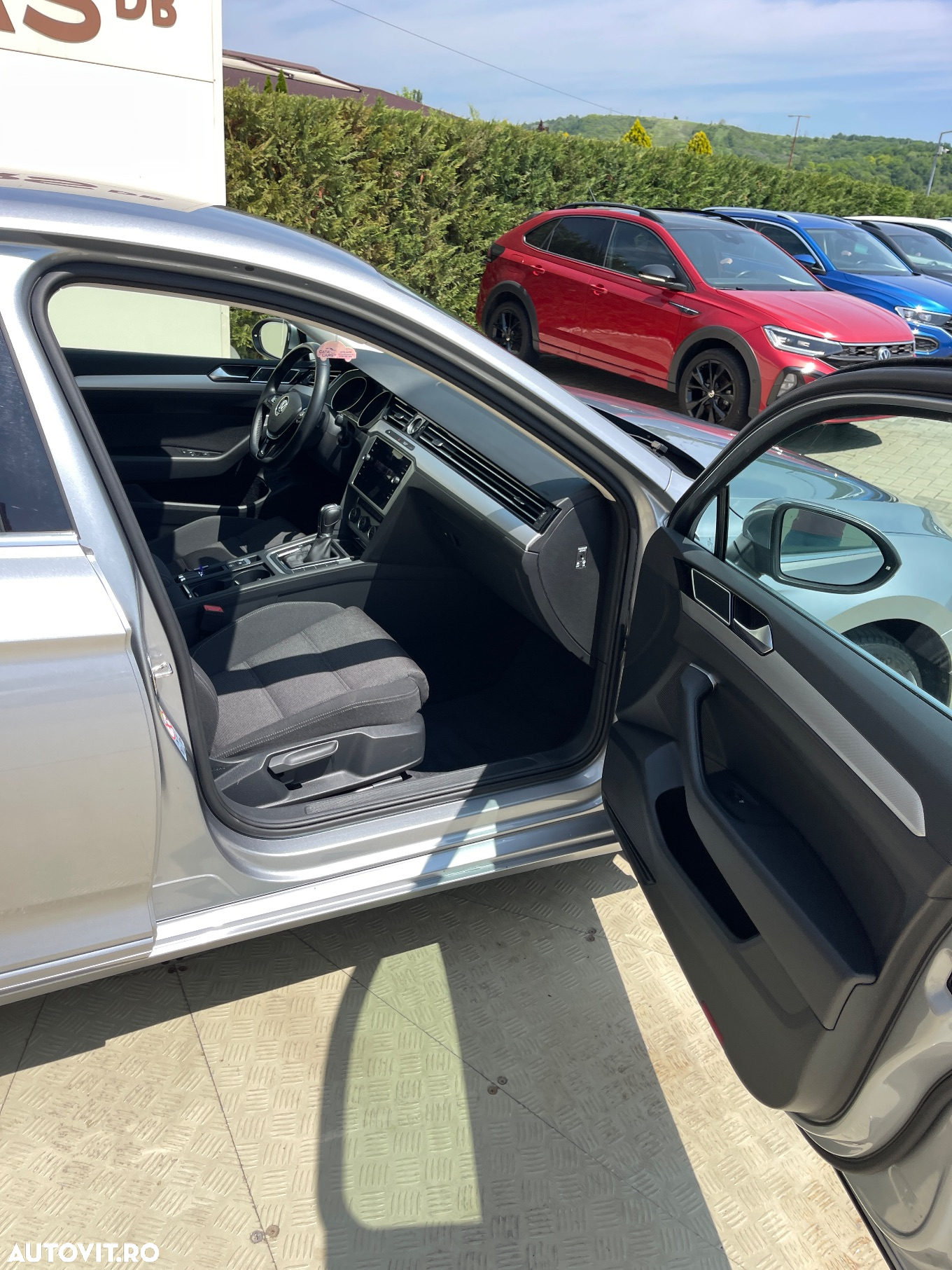 Volkswagen Passat - 21