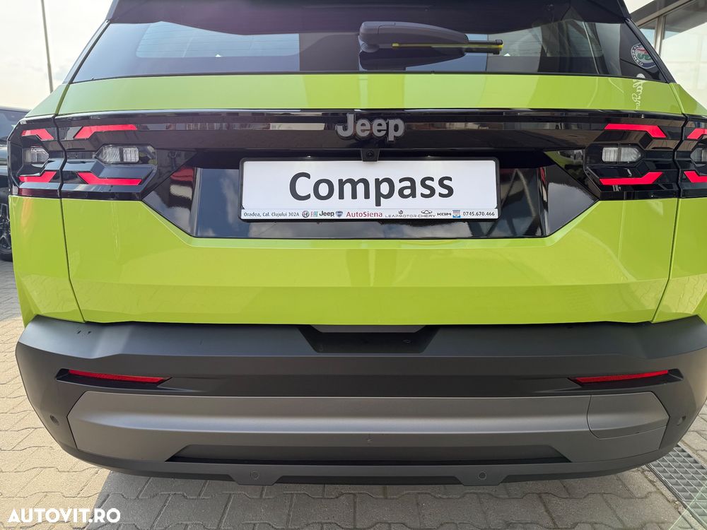 Jeep Compass - 14