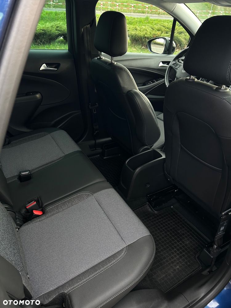 Opel Crossland X - 13