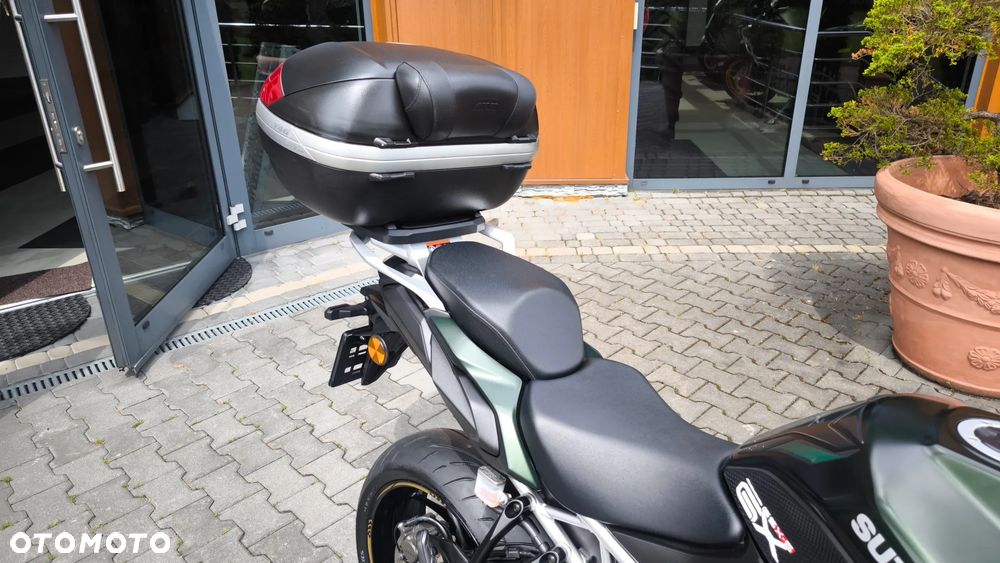 Suzuki GSX 1000 - 21