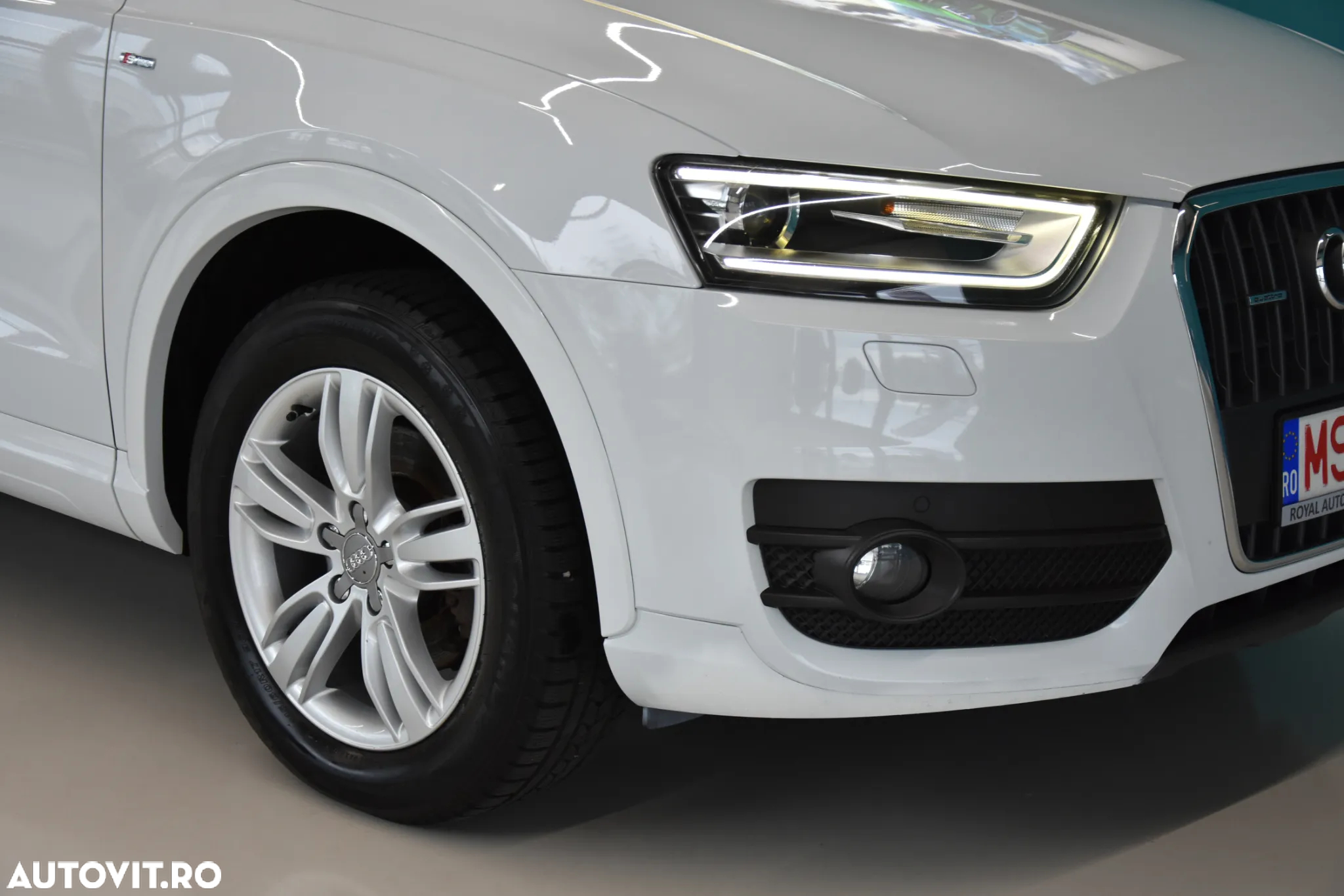 Audi Q3 2.0 TDI Quattro S-Tronic - 11