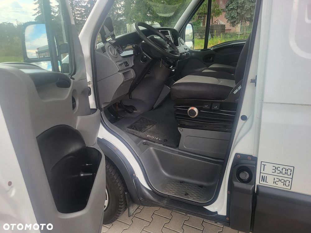 Iveco Daily - 33