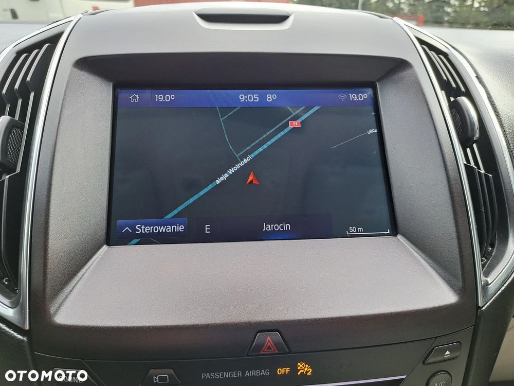 Ford Edge - 19