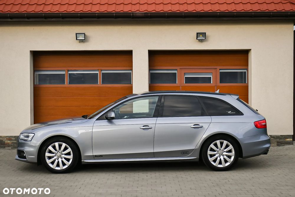 Audi A4 Avant 2.0 TDI quattro sport - 17