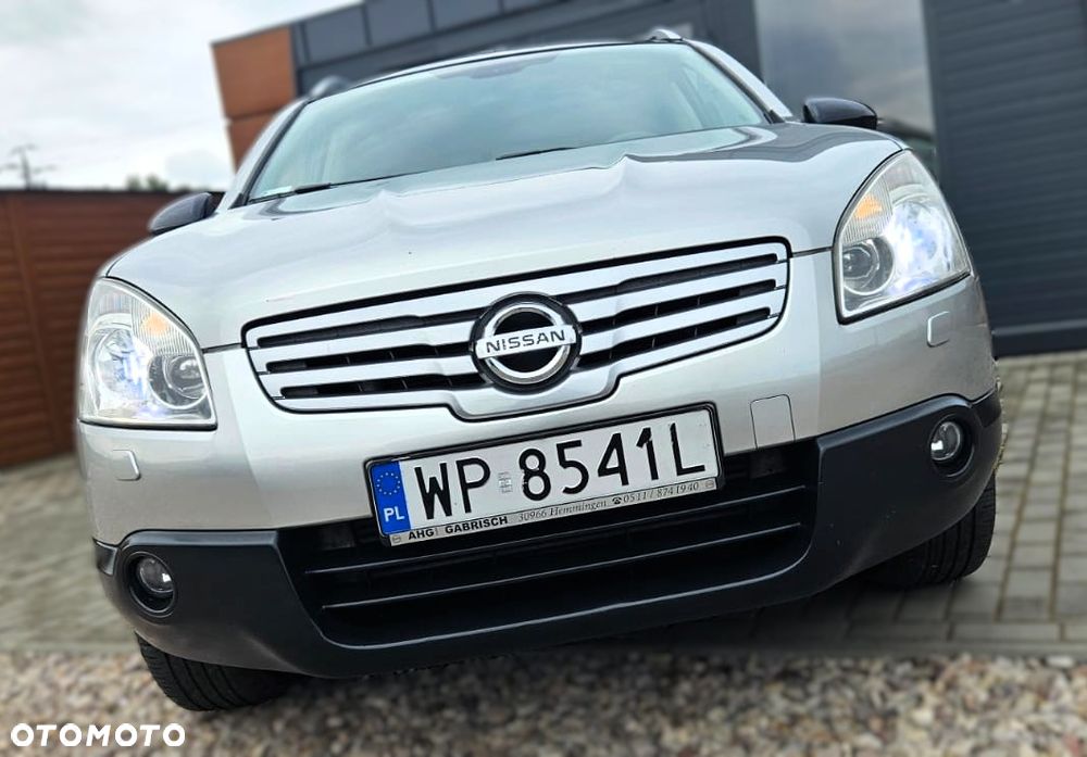 Nissan Qashqai+2 - 10