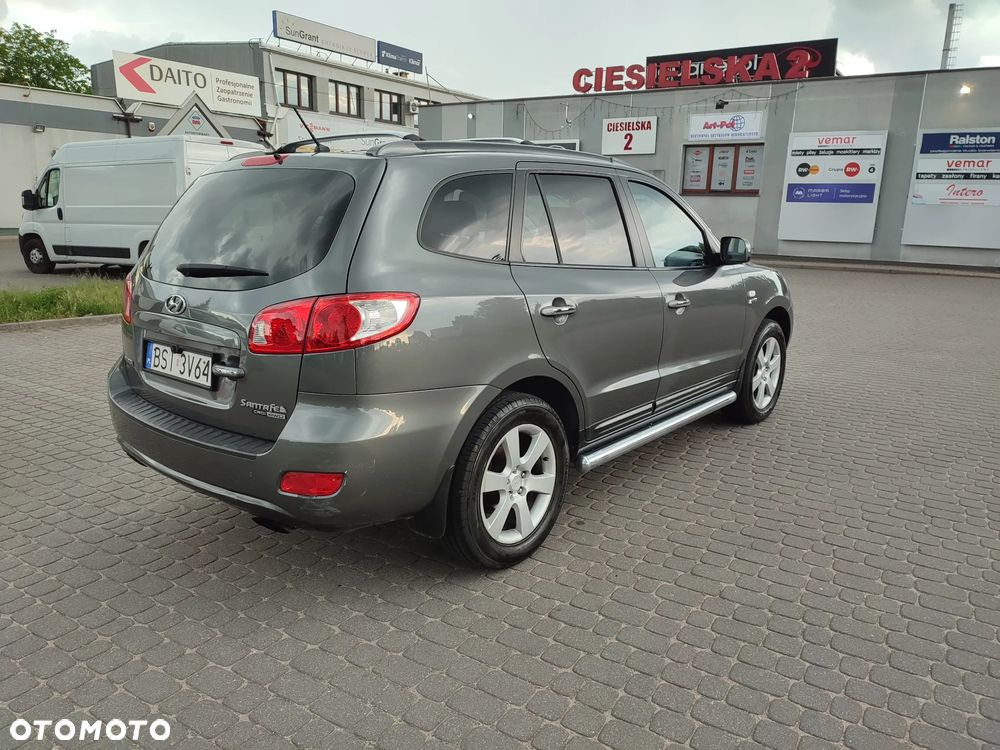 Hyundai Santa Fe - 24