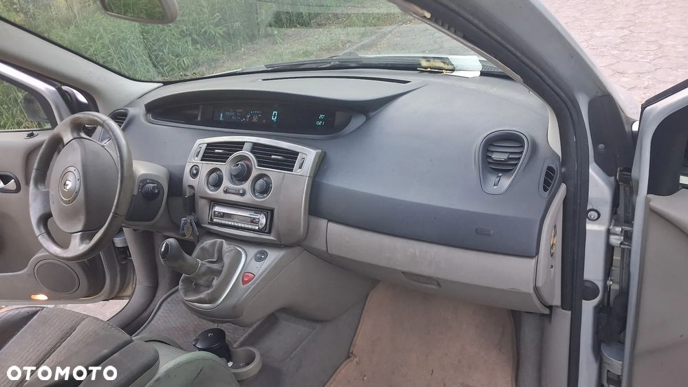 Na części Renault Scenic II silnik 1.6 16v K4M782 lakier MV632 skrzynia maska zderzak drzwi klapa szyba fotel kanapa lusterko lampa deska GWARANCJA !!! Przód Tył Zestaw Komplet Drzwi Klapa Zderzak Błotnik Maska Grill Atrapa Szyba Pas Lampa Lusterko Boczki Fotel Kanapa Kokpit Deska Rozdzielcza Przełącznik Włącznik Sterownik Przewody Wiązka Instalacja Moduł Komputer Czujnik Listwa Pompa Alternator Wtryski Głowica Rozrusznik Kompresor Sprzęgło Dwumas Silnik  Skrzynia ABS Klimatyzacji Paliwa Wspomagania Kolektor Turbina Przepustnica Zawór Chłodnica Koło Hak Belka Sanki Zawieszenie Mcpherson Półoś Amortyzator Wydech Tłumik Zacisk - 10