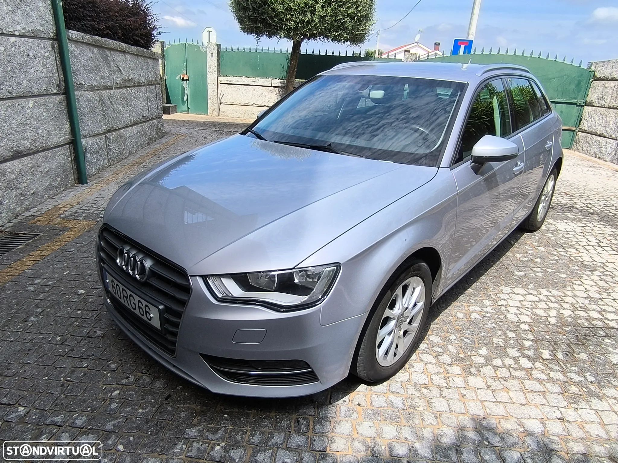Audi A3 Sportback 1.6 TDI - 1