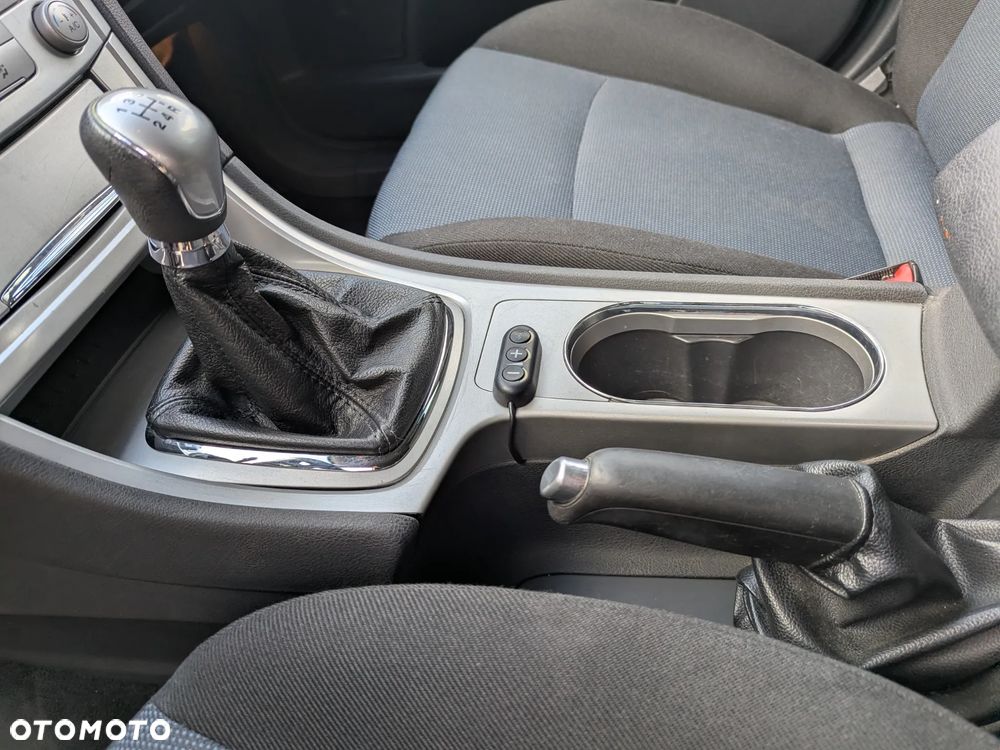 Ford Mondeo 2.0 Silver X - 25