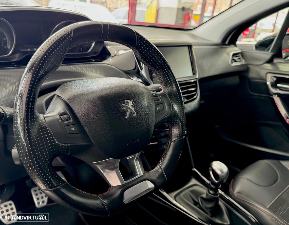 Peugeot 2008 PureTech 130 Stop&Start GT-Line Edition - 20