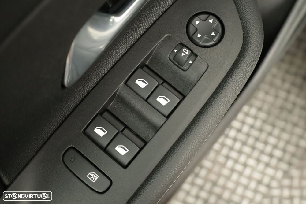 Opel Mokka 1.2 T Ultimate AT - 19