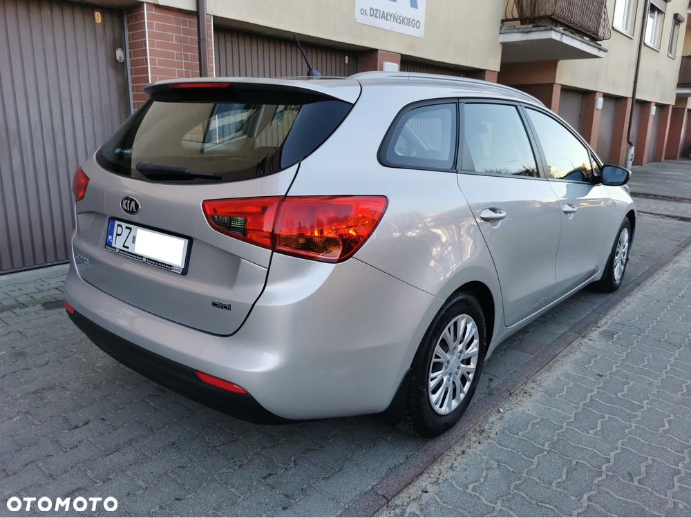 Kia Ceed 1.6 CRDi Business Line - 4