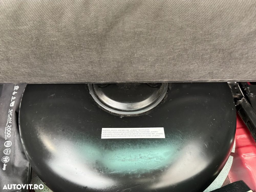 Hyundai Tucson 1.6 GDI 4WD DCT Premium - 16