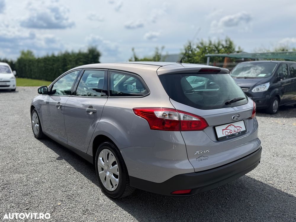 Ford Focus 1.6 TDCI DPF Trend - 4