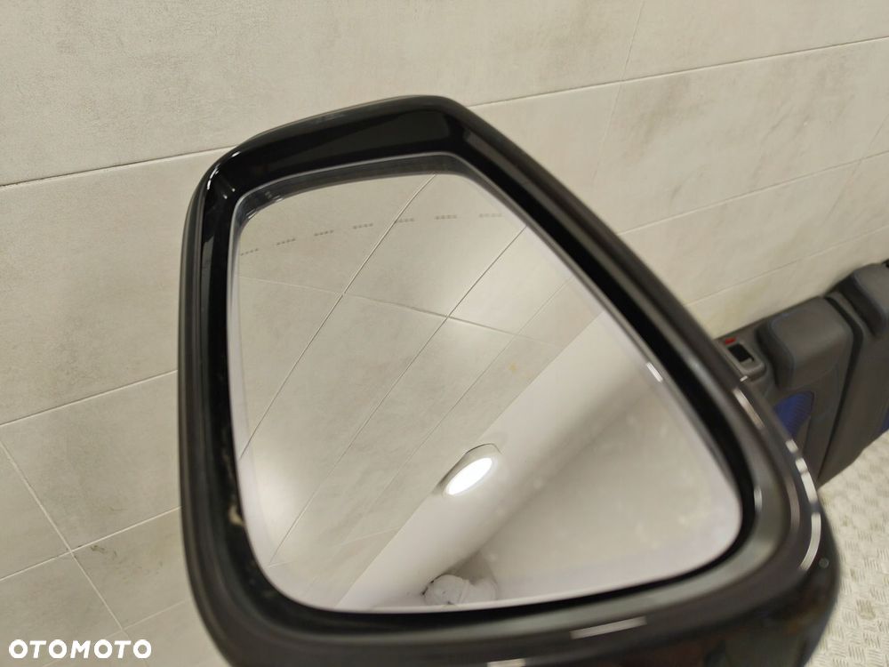 BMW 1 F40 LUSTERKO LEWE 7PIN SHADOWLINE C3N - 3