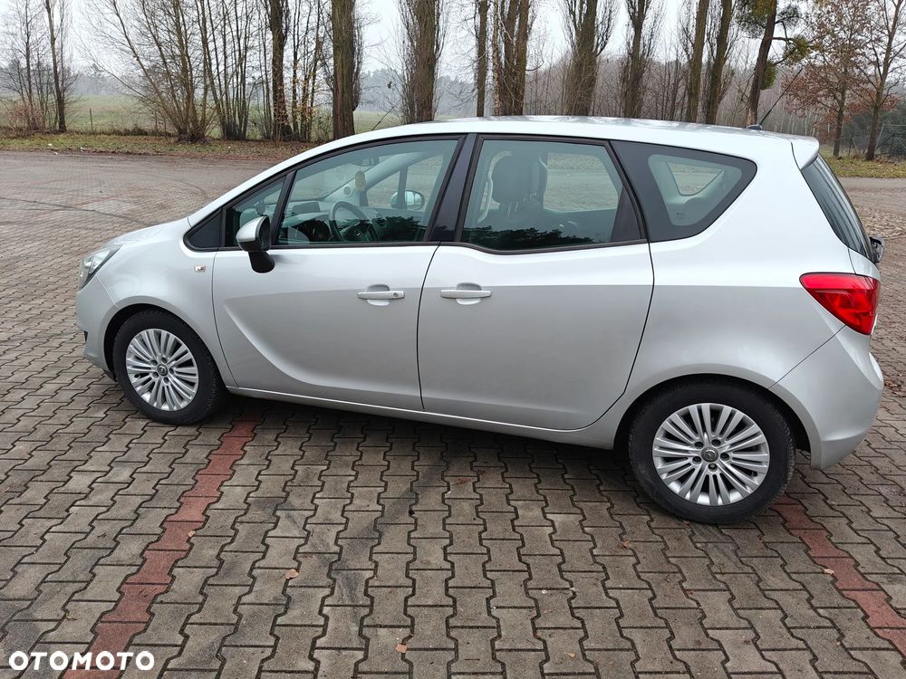 Opel Meriva 1.4 T Enjoy S&S - 10