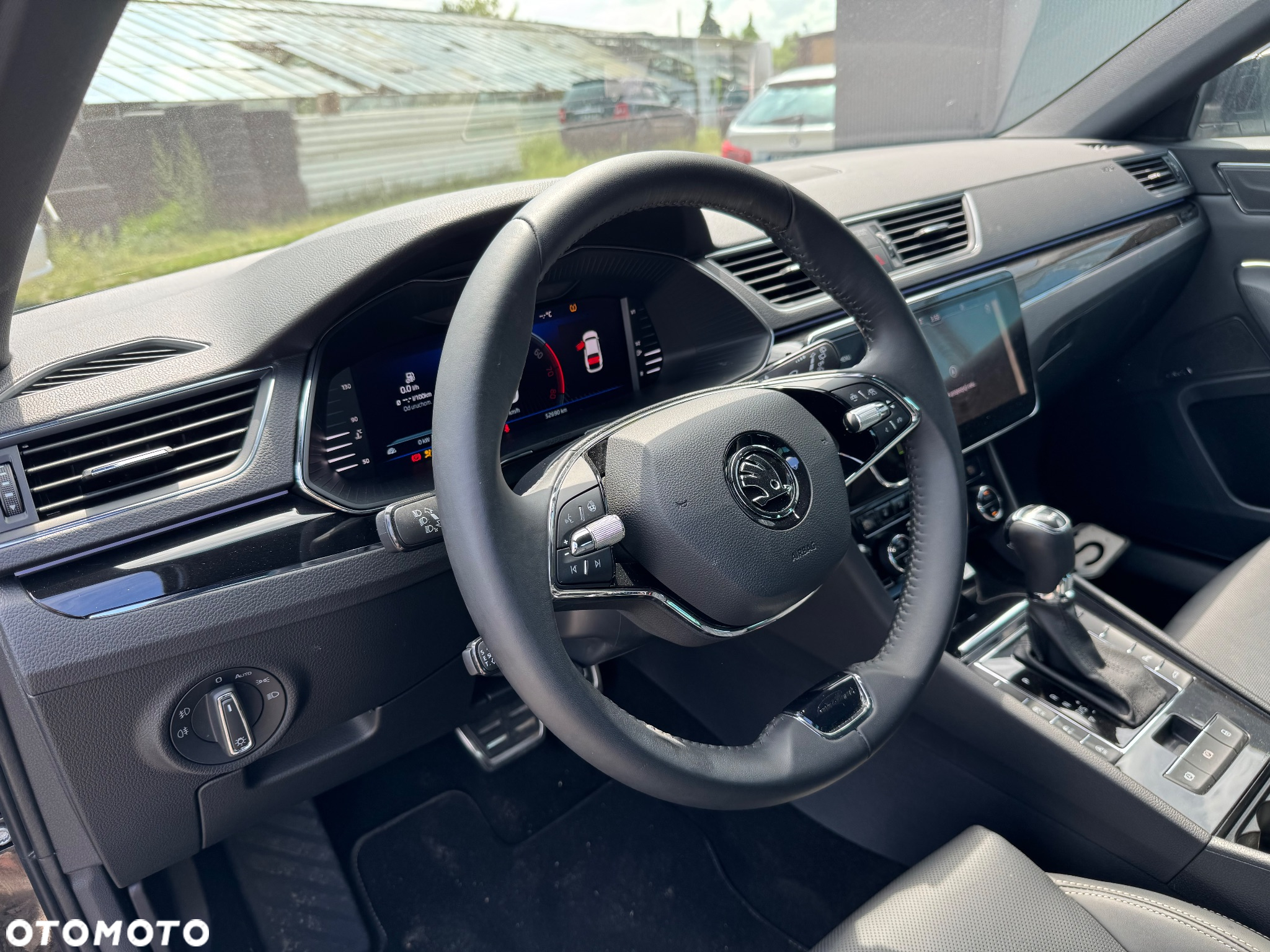 Skoda Superb 2.0 TSI 4x4 L&K DSG - 8