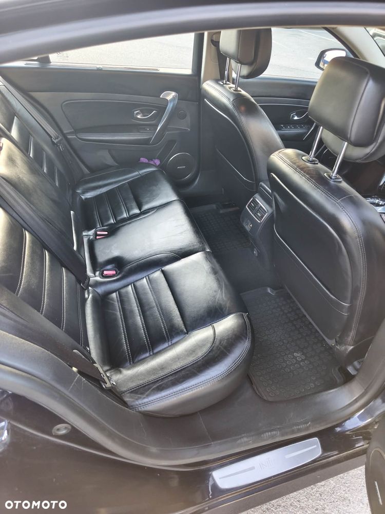Renault Latitude - 4